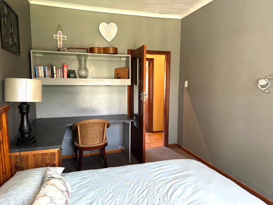 4 Bedroom Property for Sale in Bergsig Western Cape